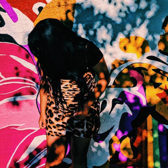 Meet your Posher, Kristen - Picture 1 of 1